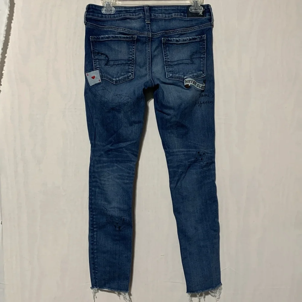 Women's Blue Distressed Jeans - Picture 5 of 8